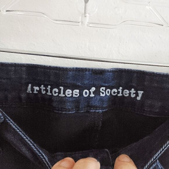 ARTICLES OF SOCIETY Dark Wash Skinny/Raw Hem 26 - Picture 4 of 8